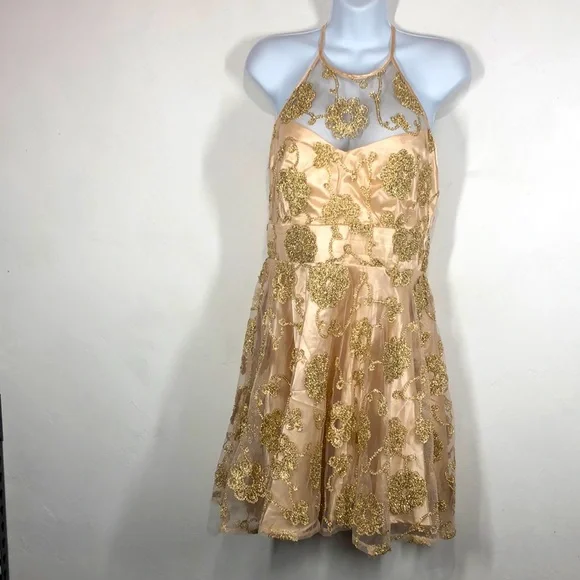 Windsor Dresses | Windsor Gold Sparkle Halter Dress Size 13/14 | Color: Gold | Size: 13j | Ulman235's Closet